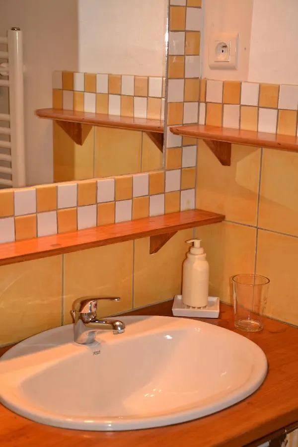 Le Hameau De Robert Bed and Breakfast Boucieu-Le-Roi 0*,
